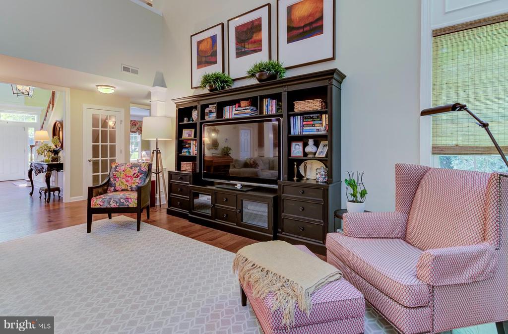 24 Cherry Cir