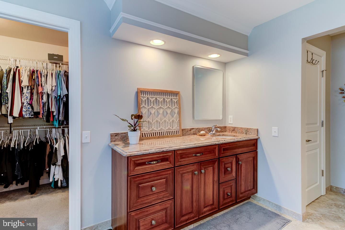 24 Cherry Cir