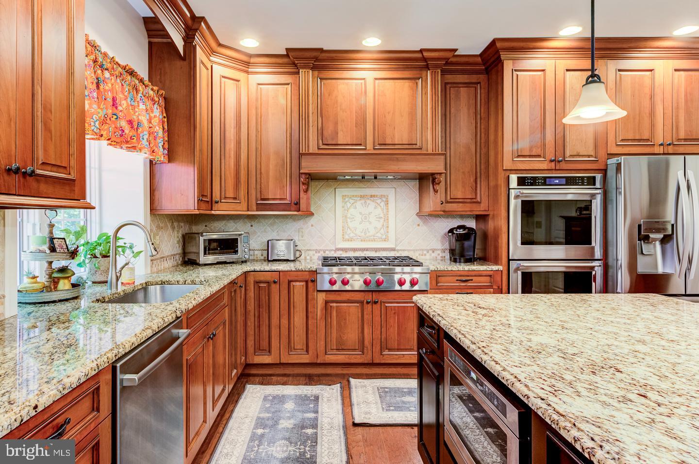 24 Cherry Cir