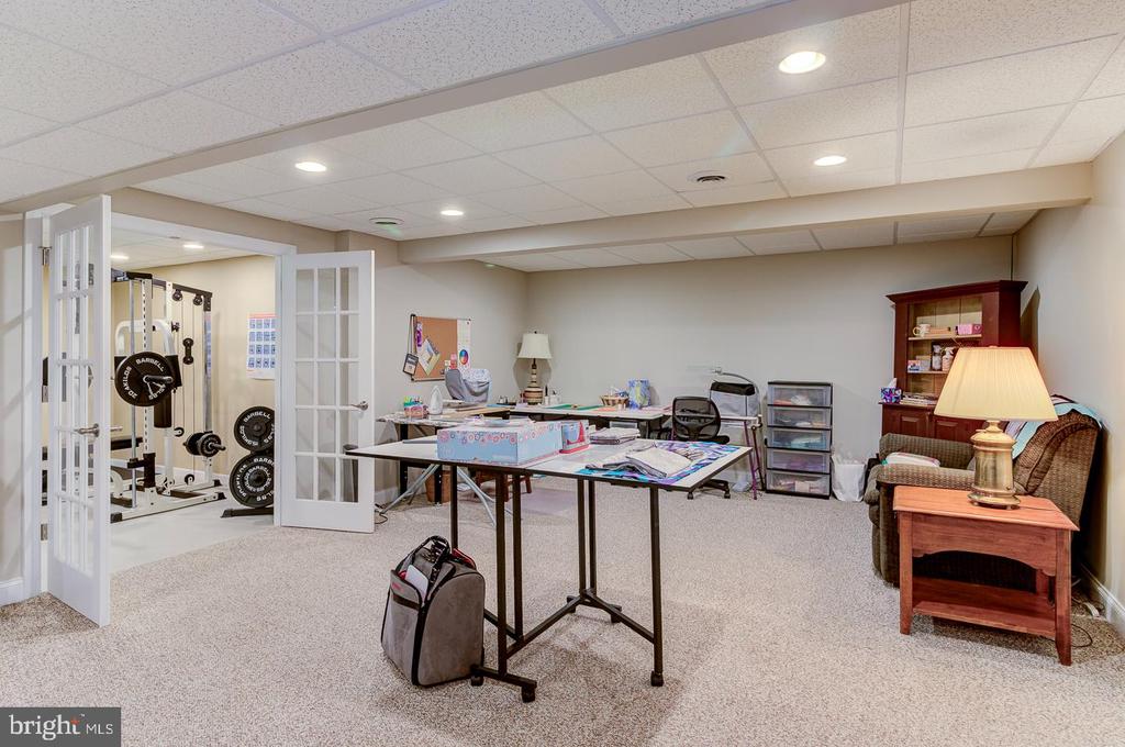 24 Cherry Cir