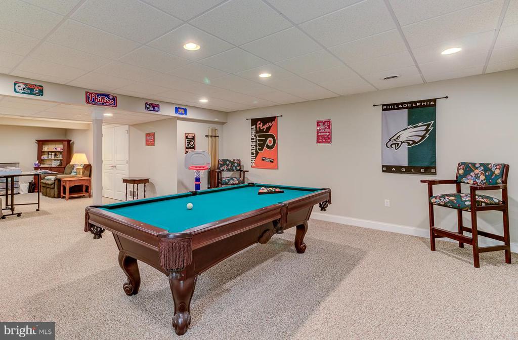 24 Cherry Cir