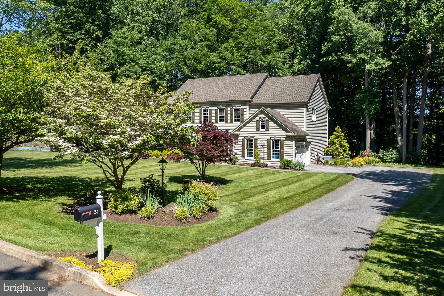 24 Cherry Cir
