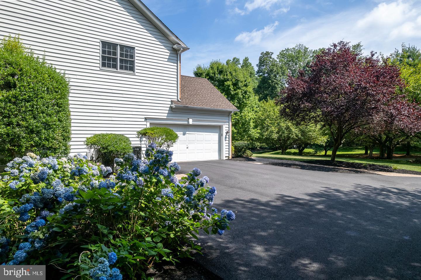 18 Cherry Cir