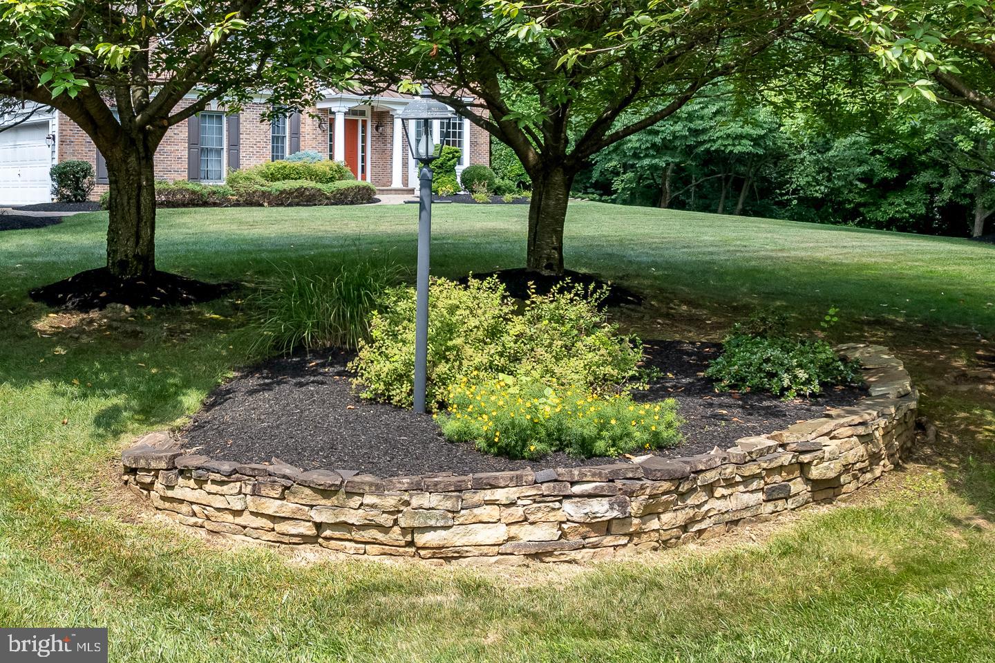 18 Cherry Cir