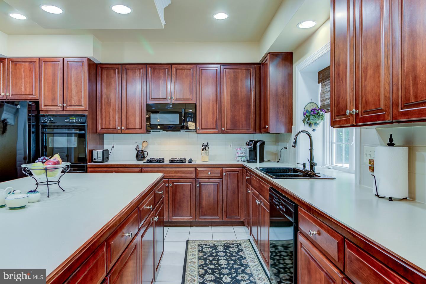 18 Cherry Cir
