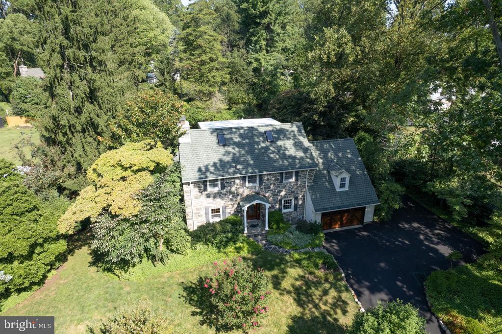 305 Beatty Rd
