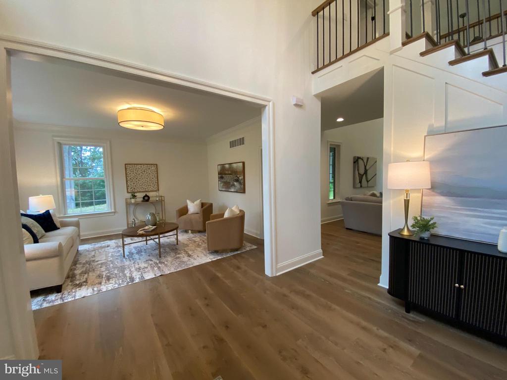 1715 A Valley Road