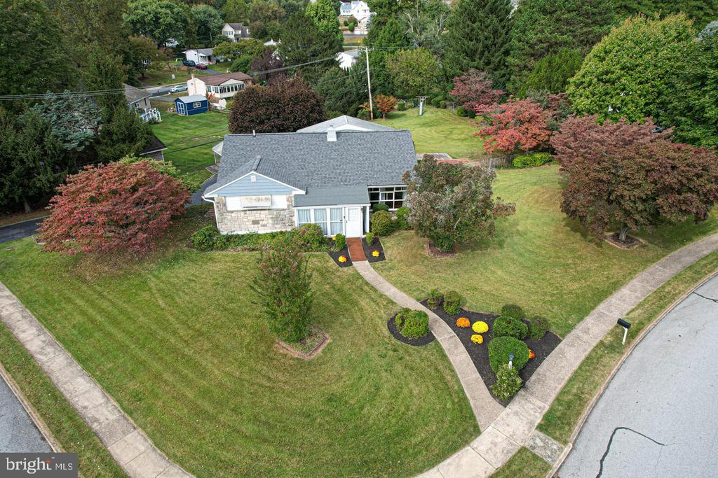 6 Gerald Dr