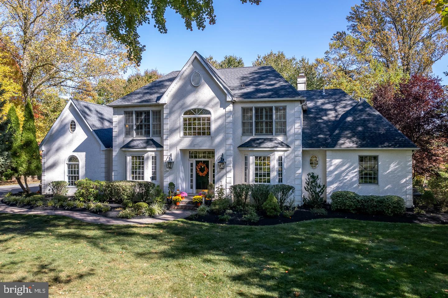 25 Sweetbriar Ln