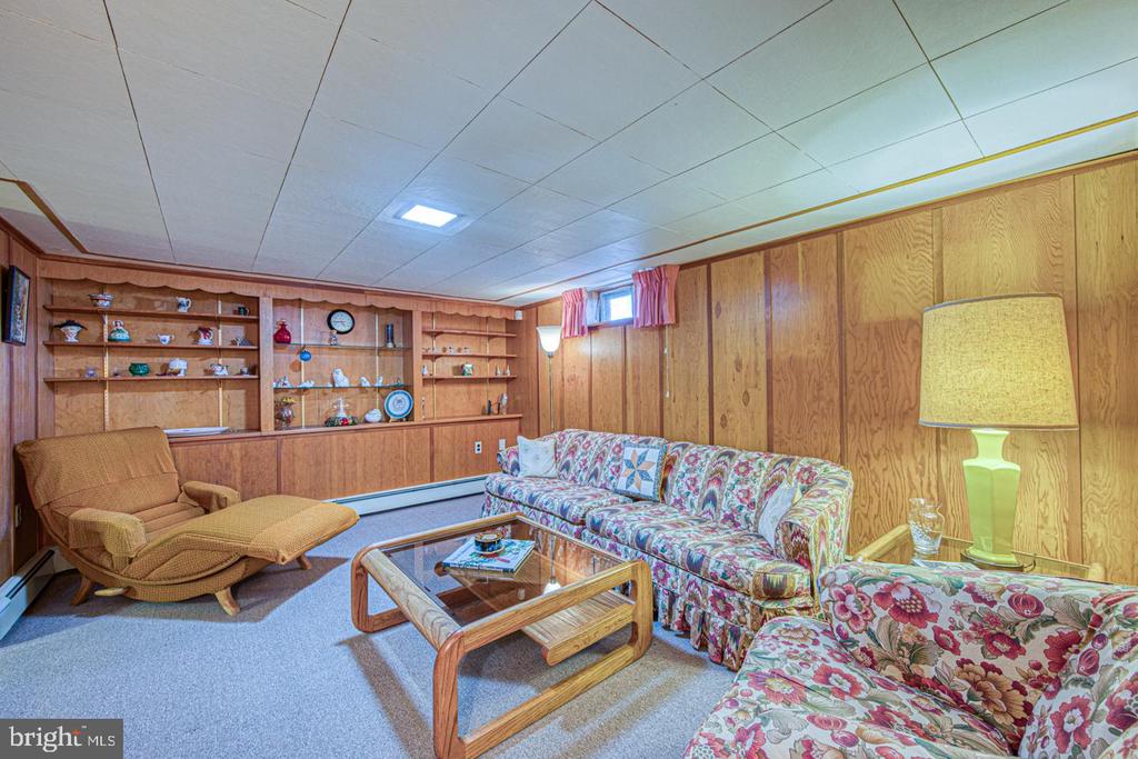 14 Oriole Ave
