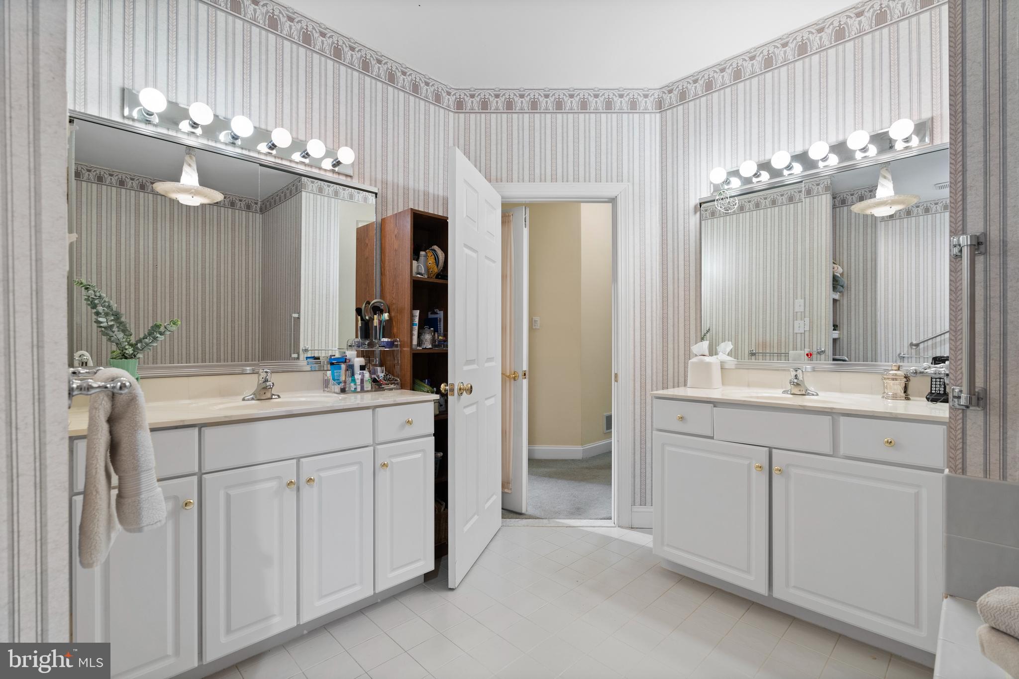 717 Kincaid Mills Ln