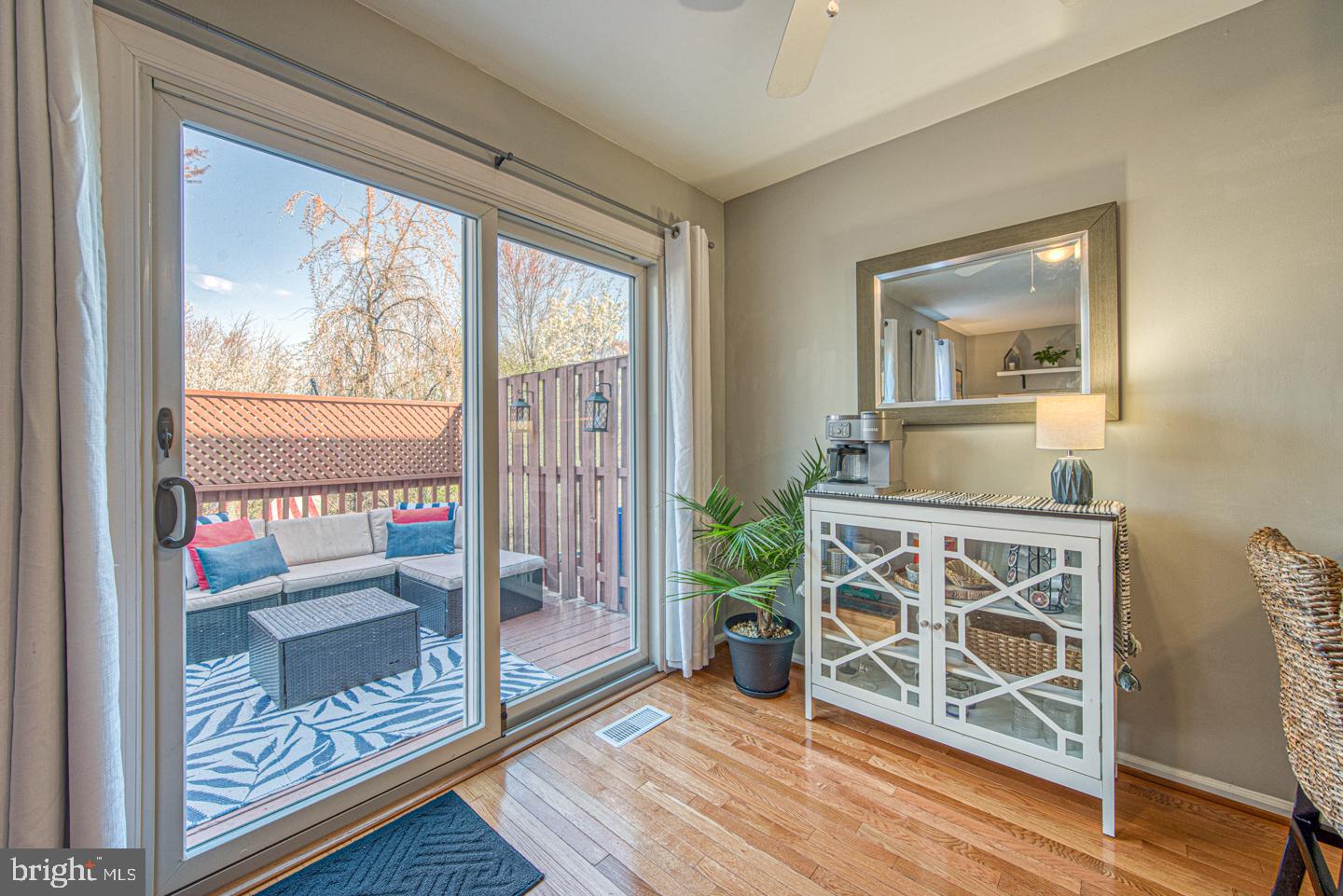 227 Sulky Way