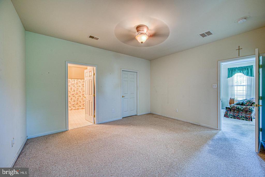 3550 Dogwood Dr