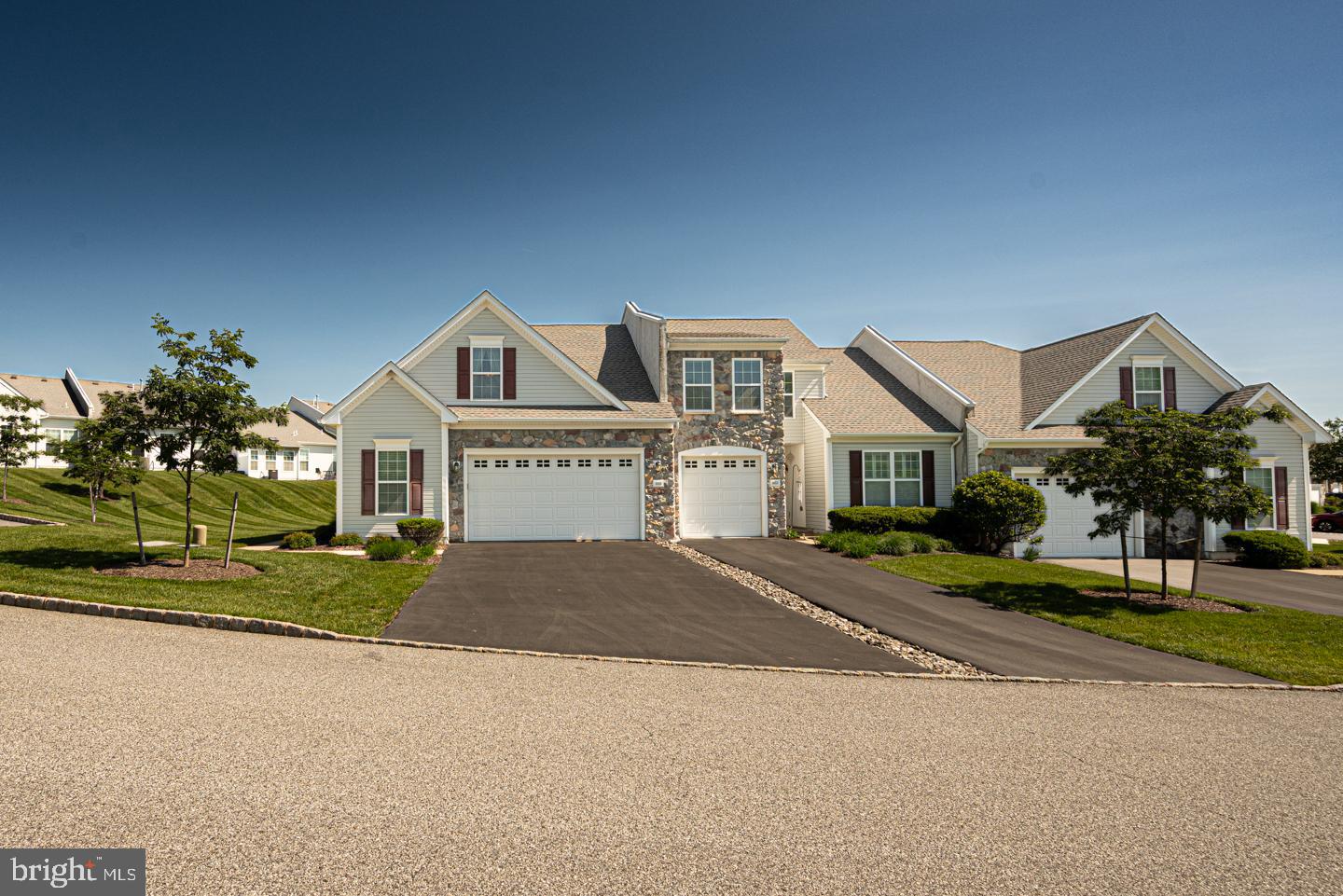3550 Dogwood Dr
