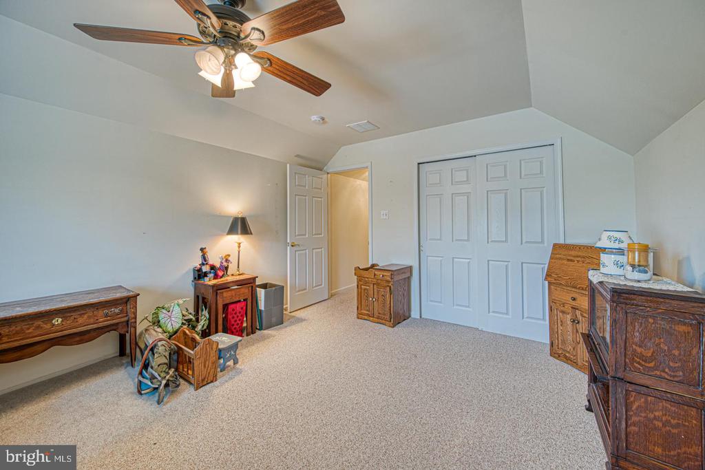 3550 Dogwood Dr
