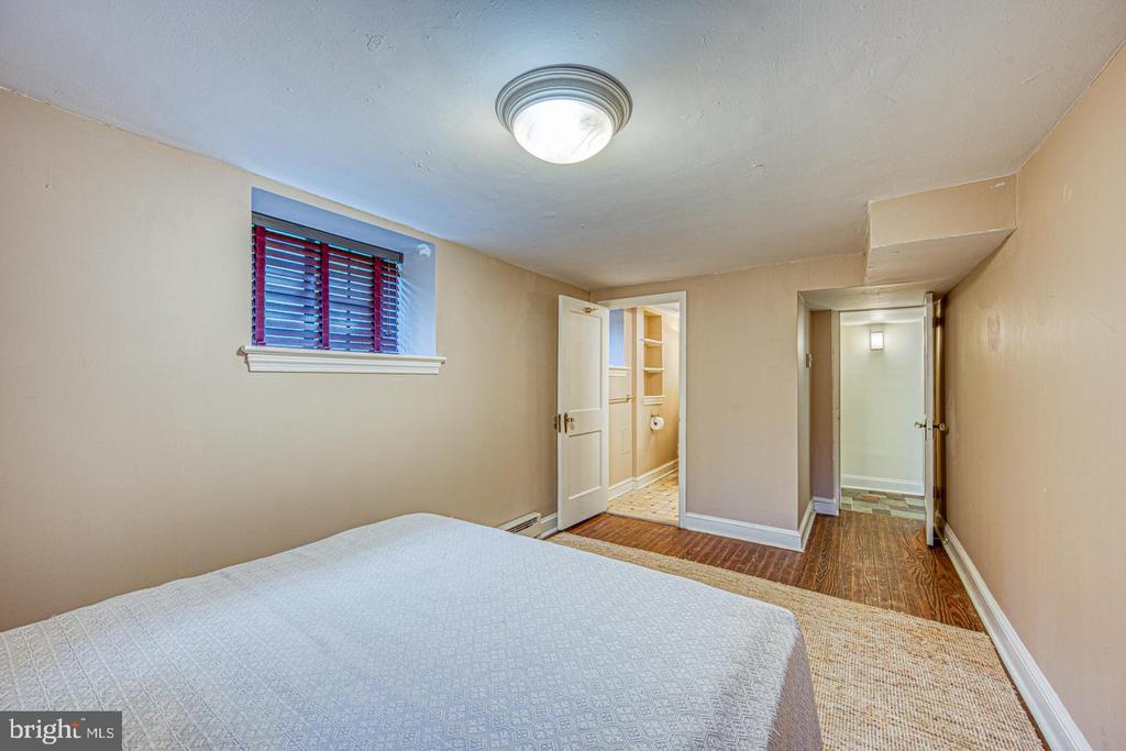 213 HIGHLAND AVENUE
