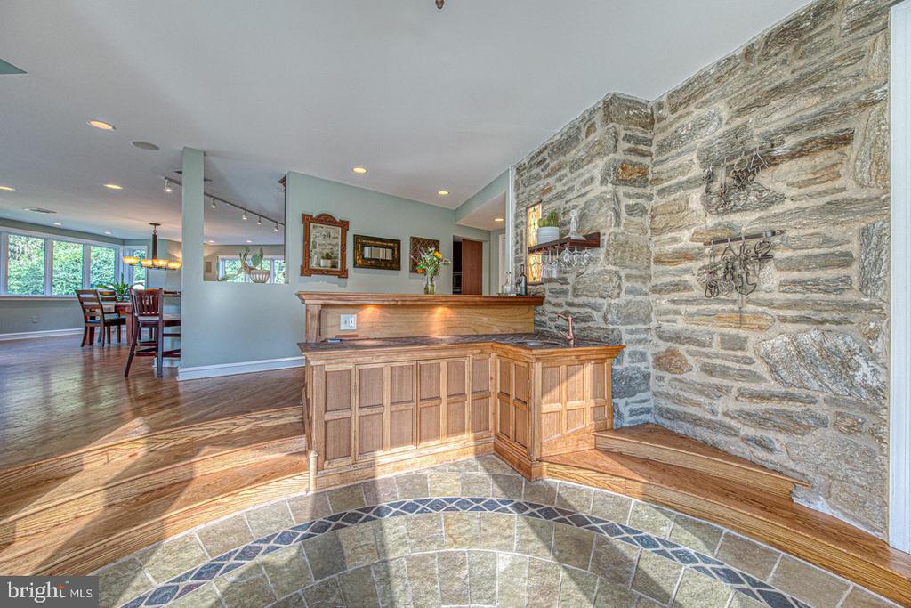 213 HIGHLAND AVENUE