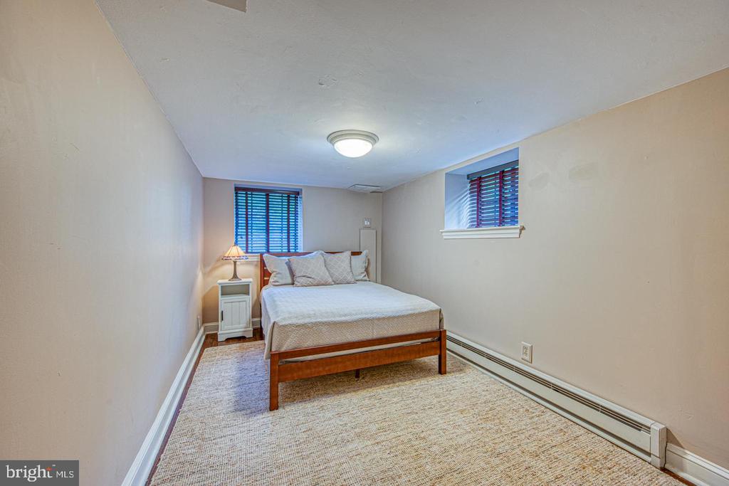 213 HIGHLAND AVENUE