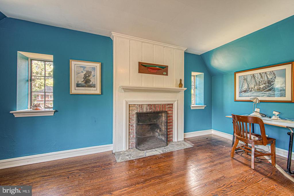 213 HIGHLAND AVENUE