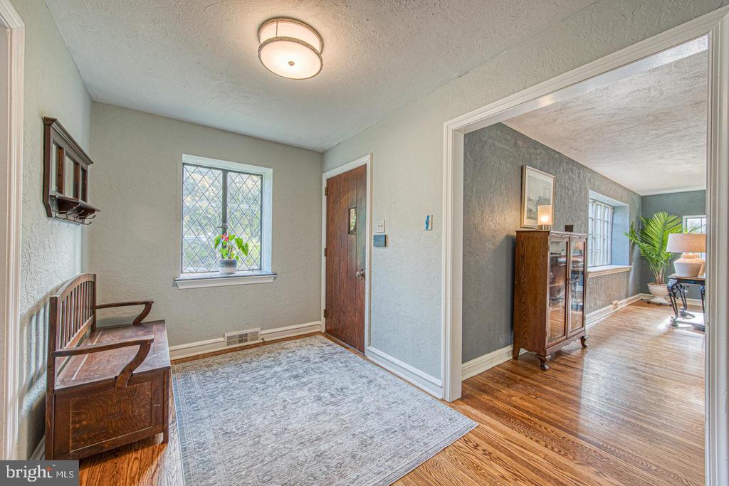 213 HIGHLAND AVENUE