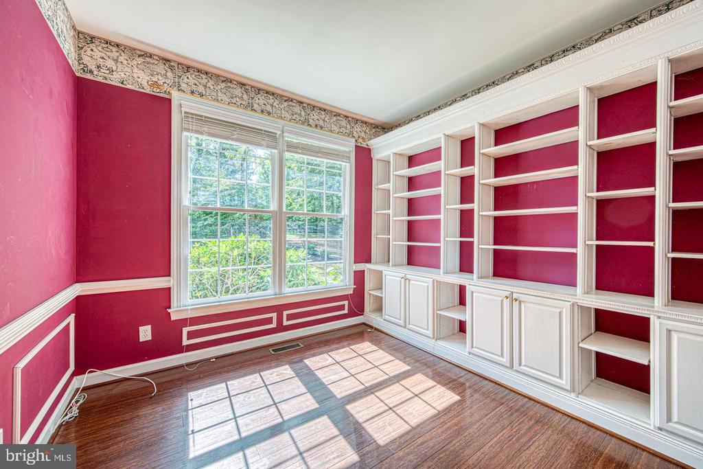 27 CHERRY CIRCLE