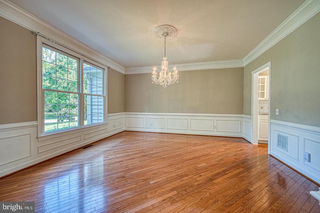 27 CHERRY CIRCLE