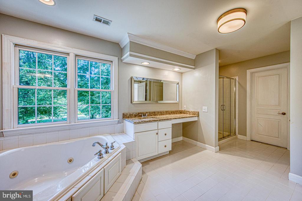 27 CHERRY CIRCLE