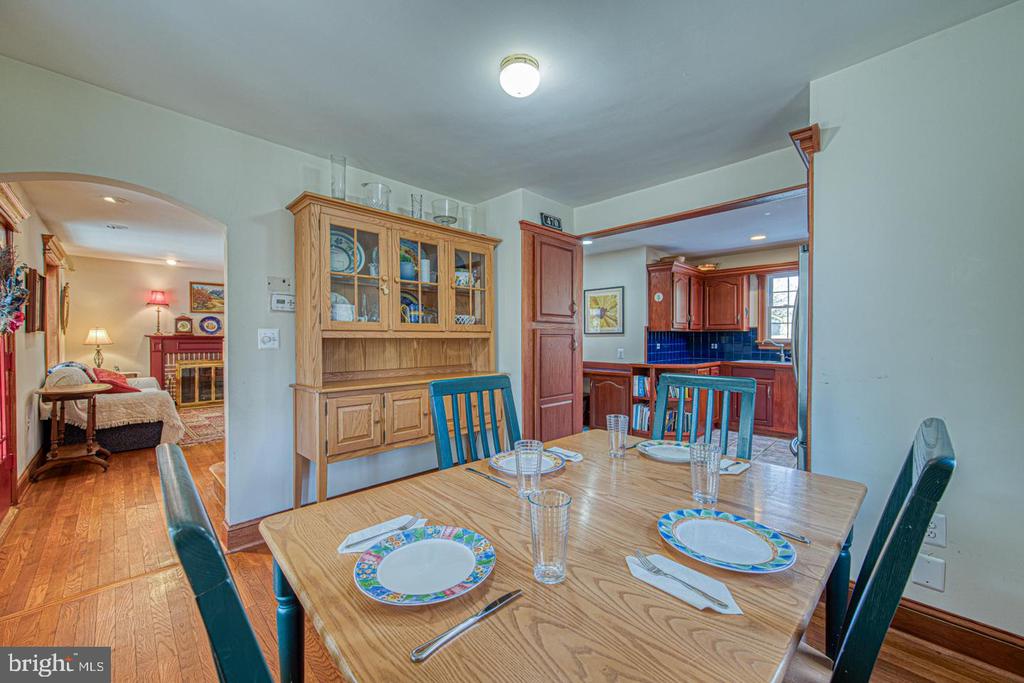 470 FARNUM ROAD