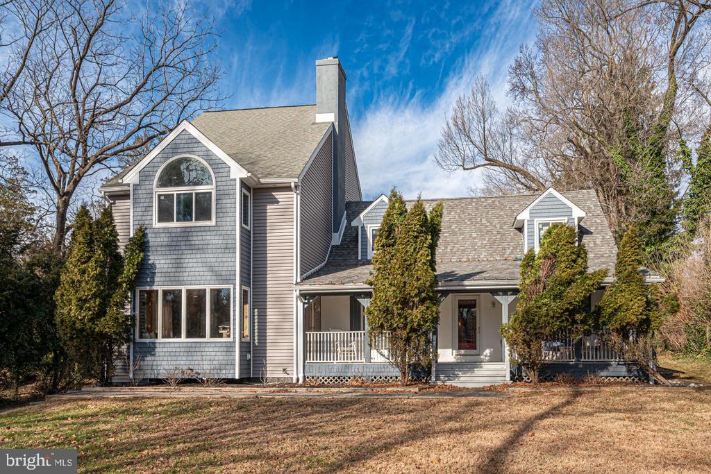 470 FARNUM ROAD