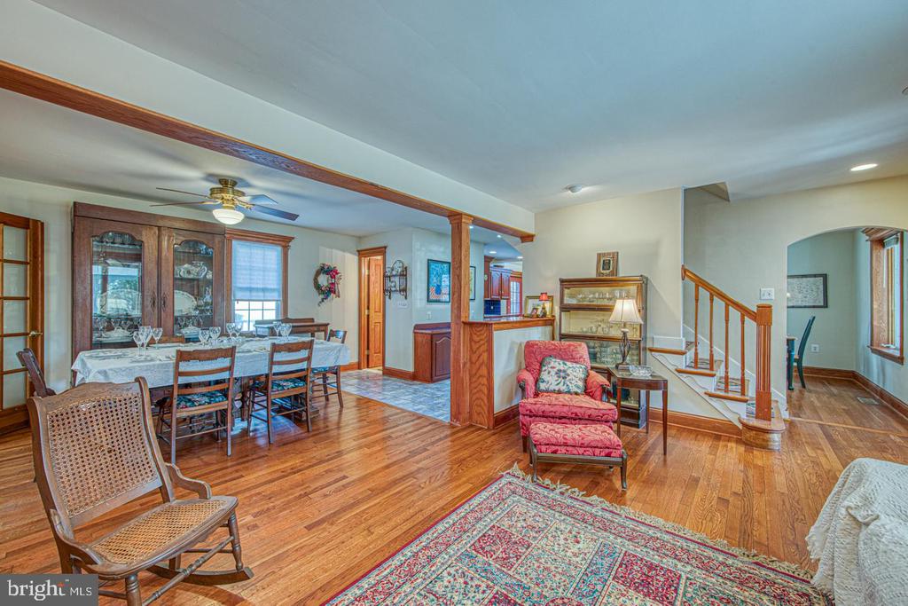 470 FARNUM ROAD