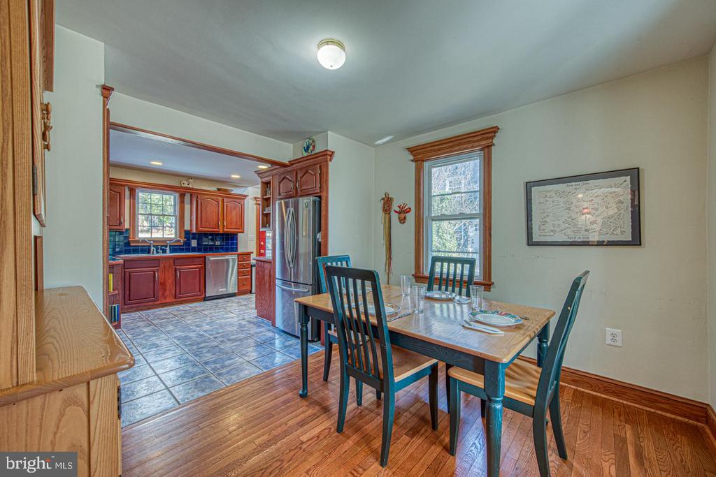 470 FARNUM ROAD