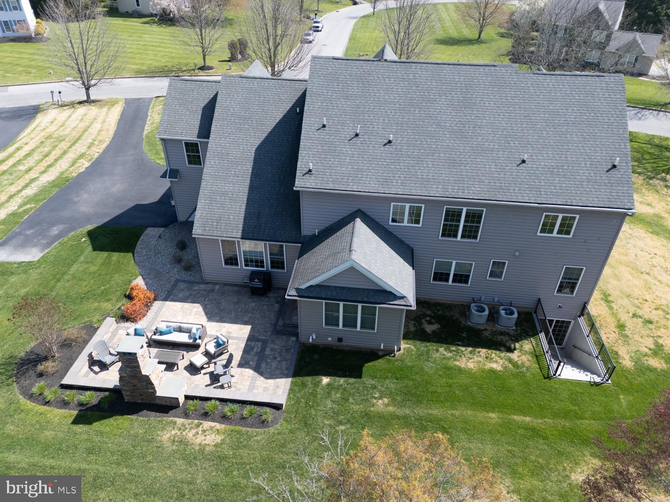 3215 CHARLES GRIFFIN DRIVE