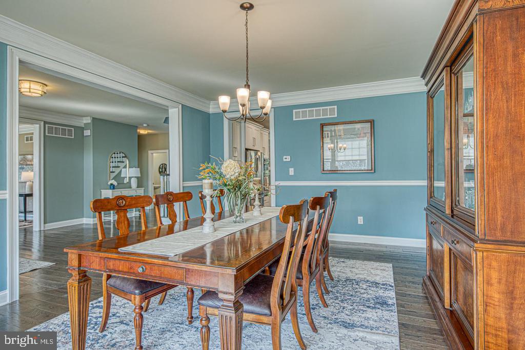 3215 CHARLES GRIFFIN DRIVE
