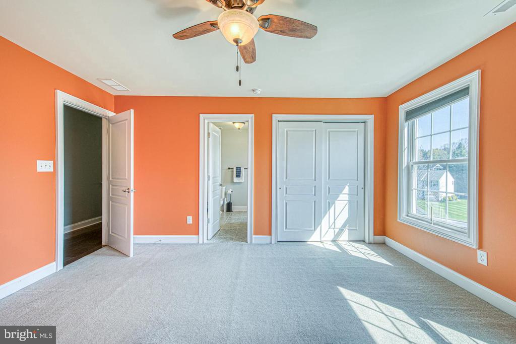 3215 CHARLES GRIFFIN DRIVE