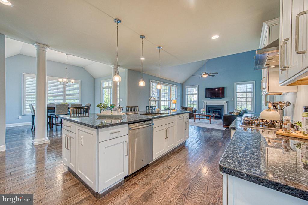 3215 CHARLES GRIFFIN DRIVE