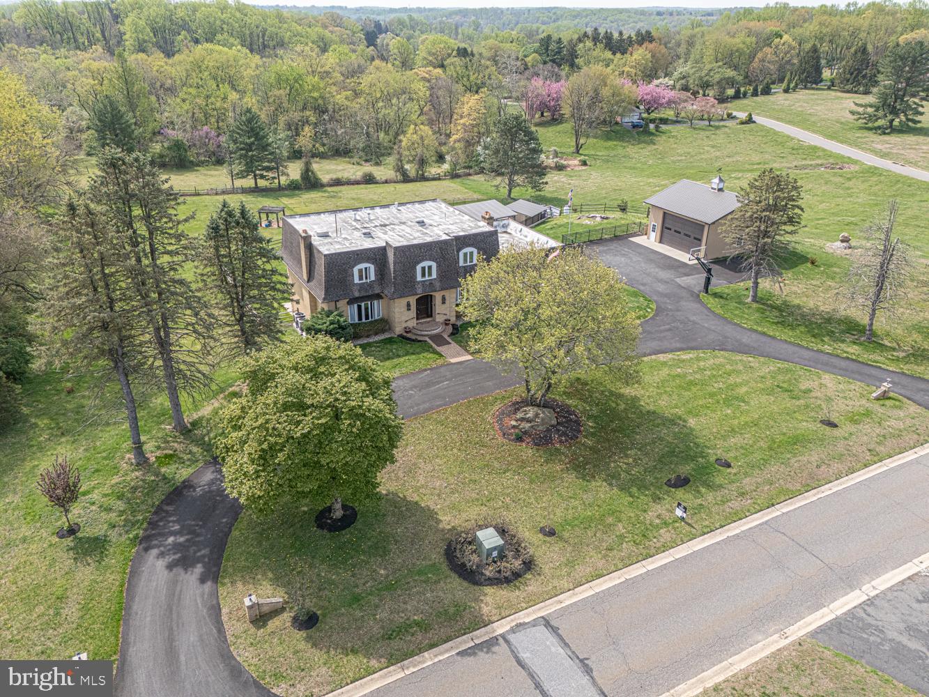 1530 HEATHER HILLS LANE