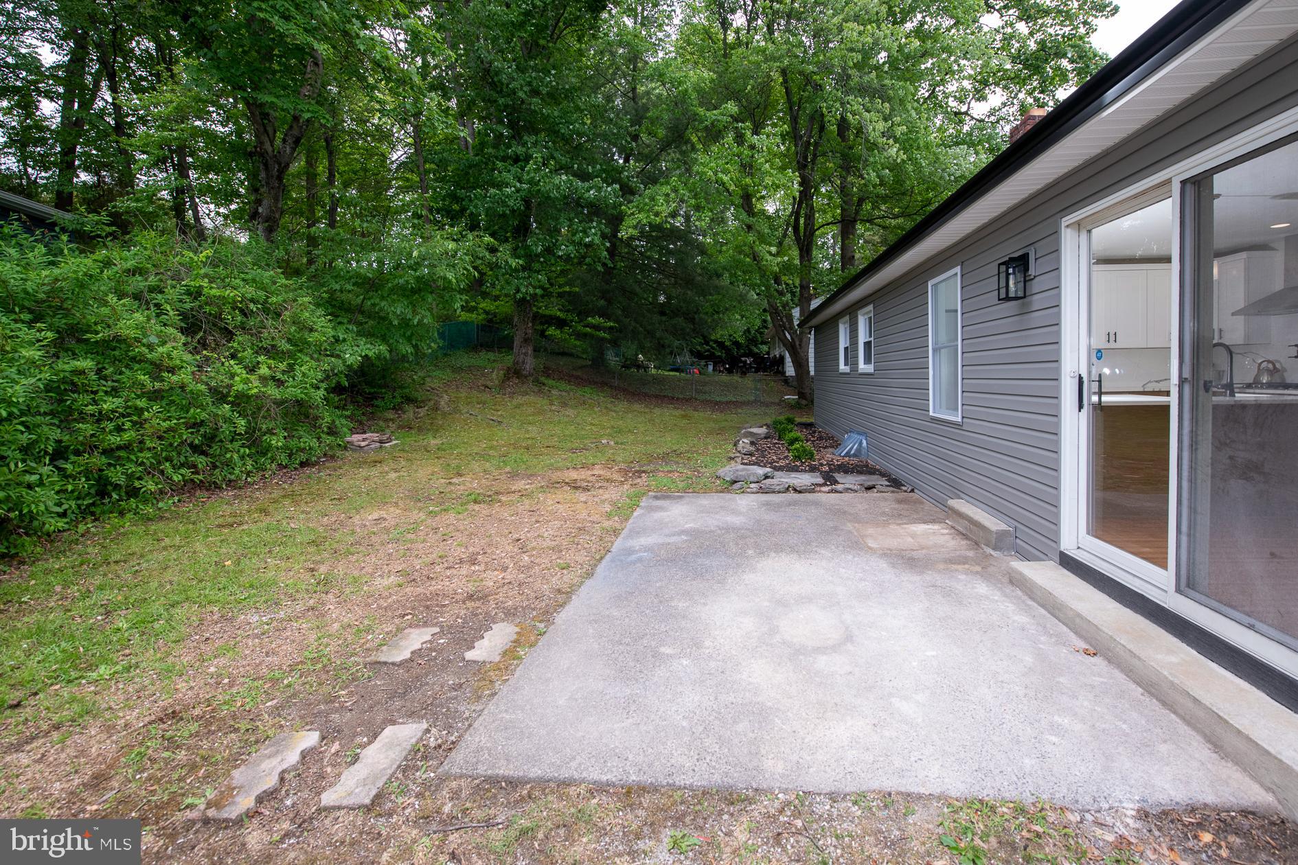 413 ELLIS ROAD