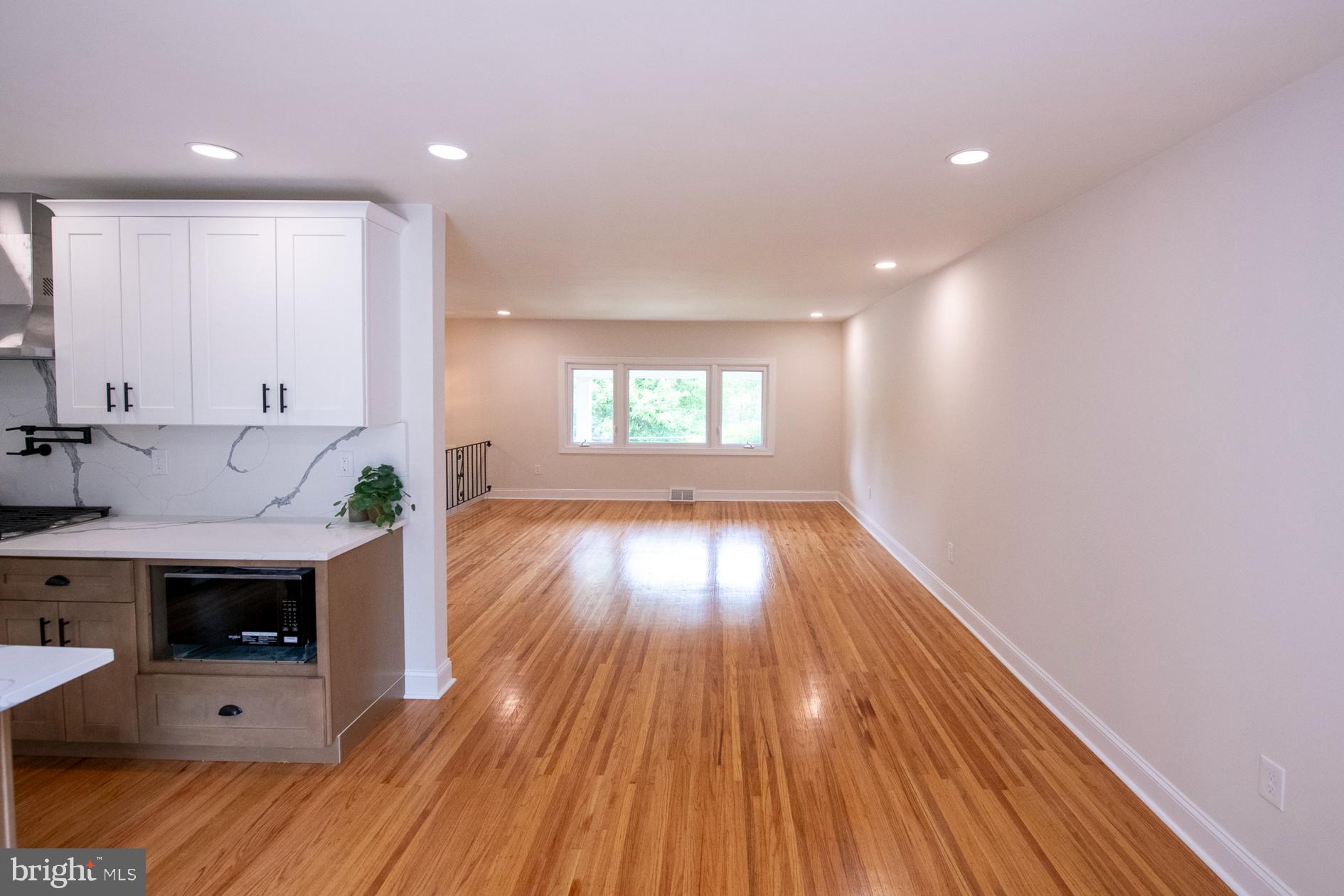 413 ELLIS ROAD