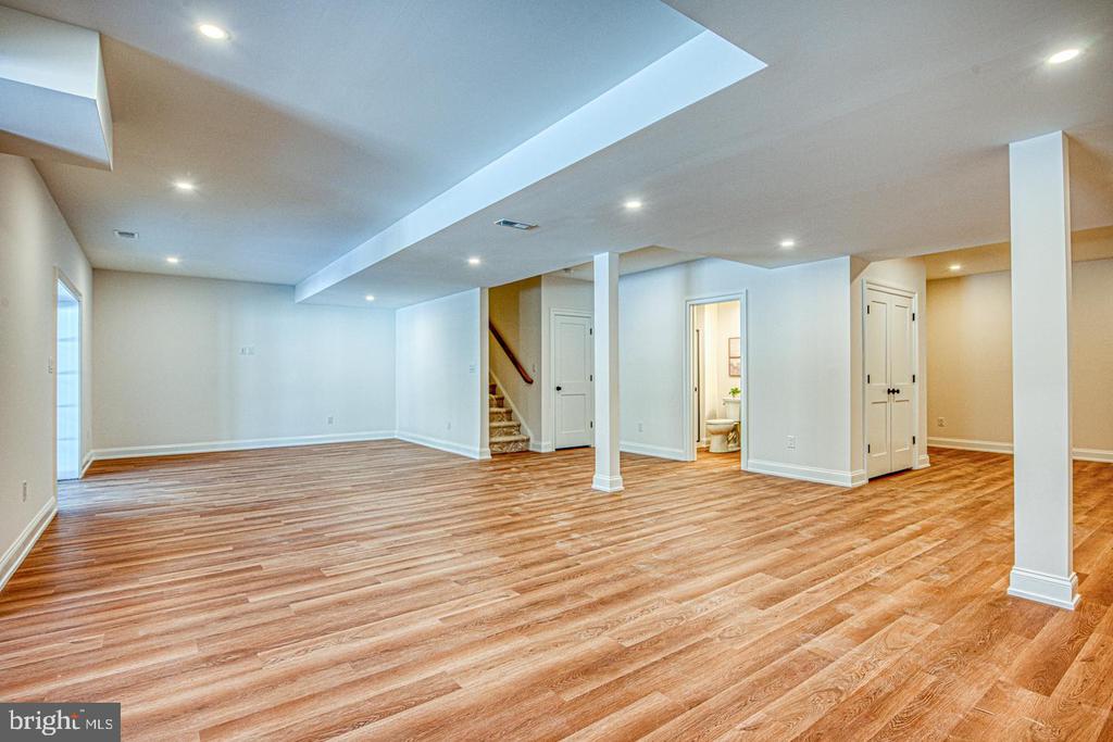 257 GLEN MILLS ROAD D