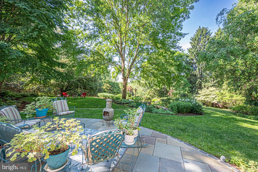 230 S RIDLEY CREEK ROAD
