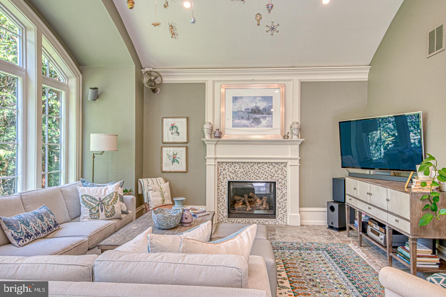 230 S RIDLEY CREEK ROAD