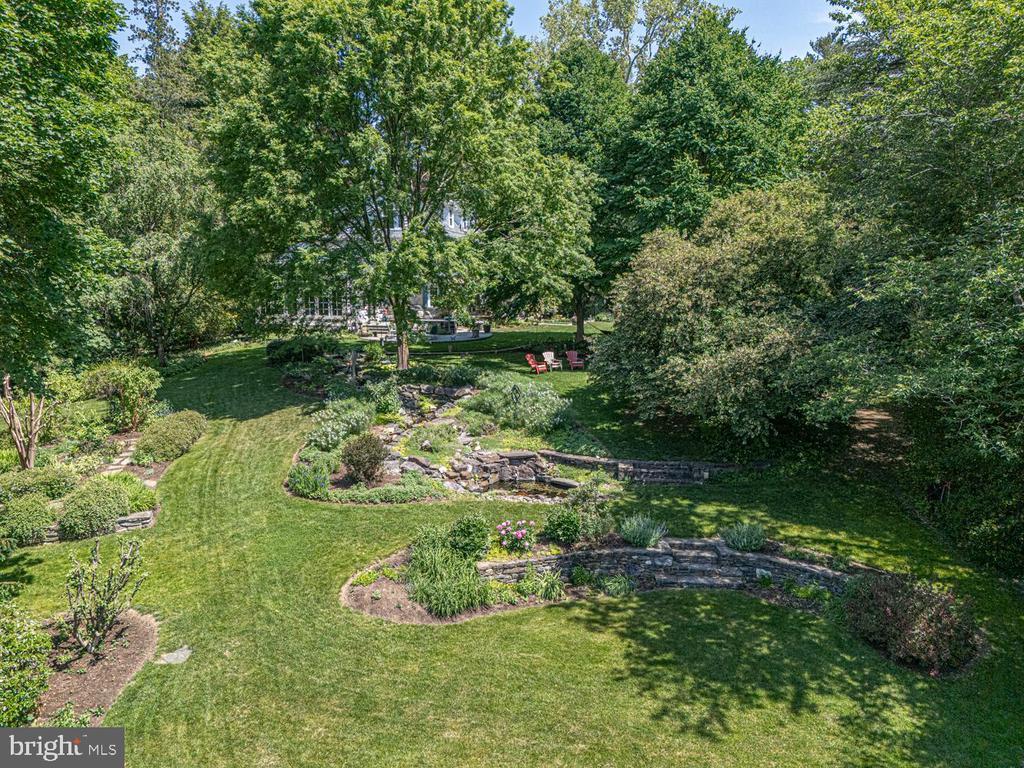 230 S RIDLEY CREEK ROAD