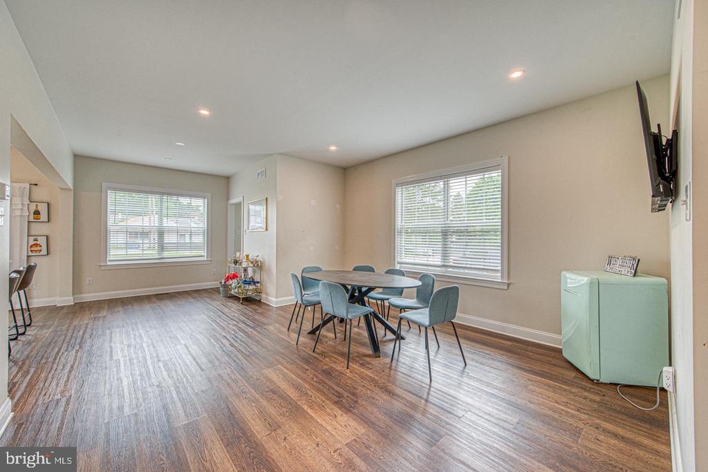 917 S. PROVIDENCE ROAD Unit: LOT 3