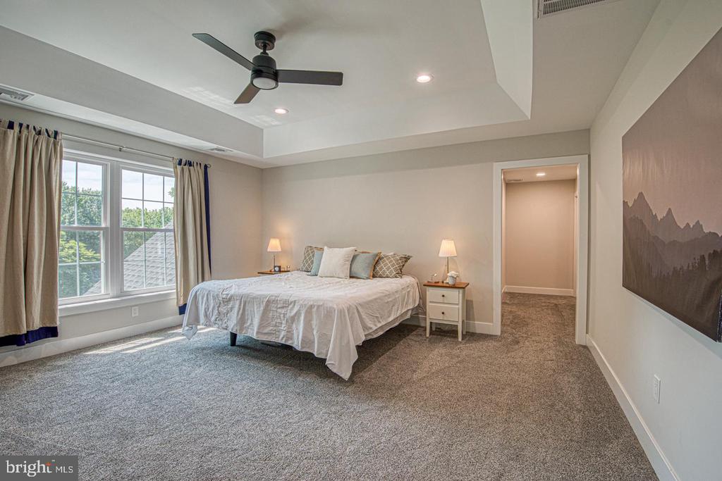 542 SMITHBRIDGE ROAD