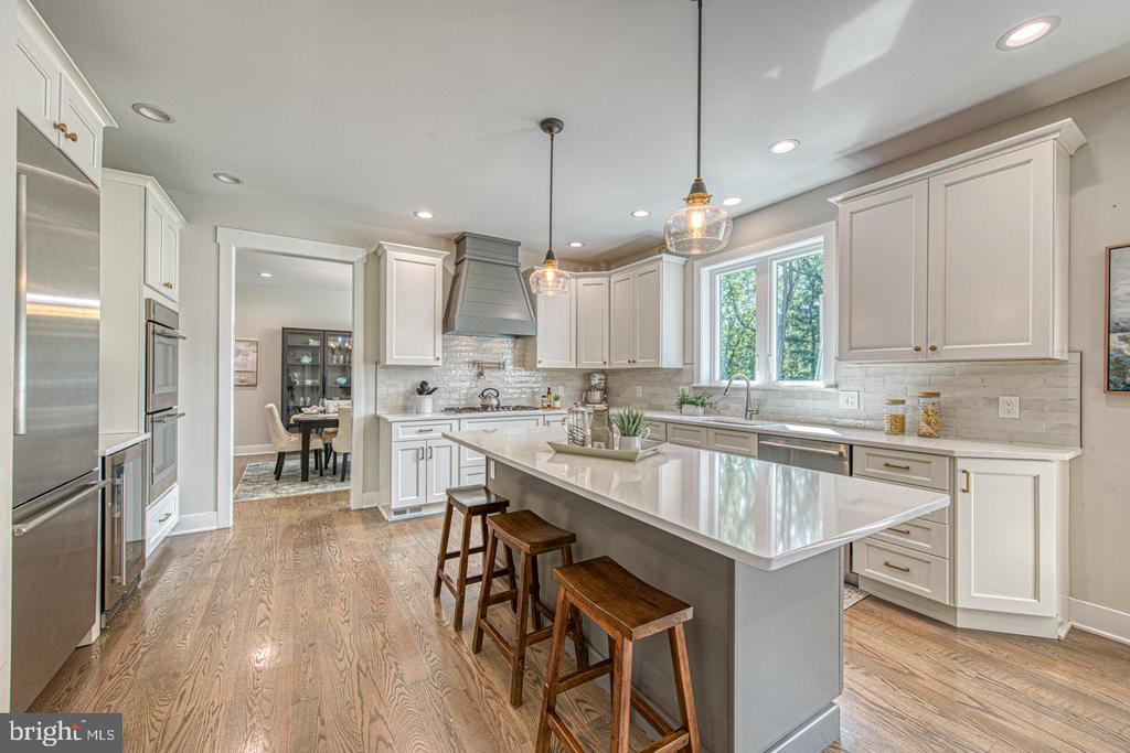 542 SMITHBRIDGE ROAD