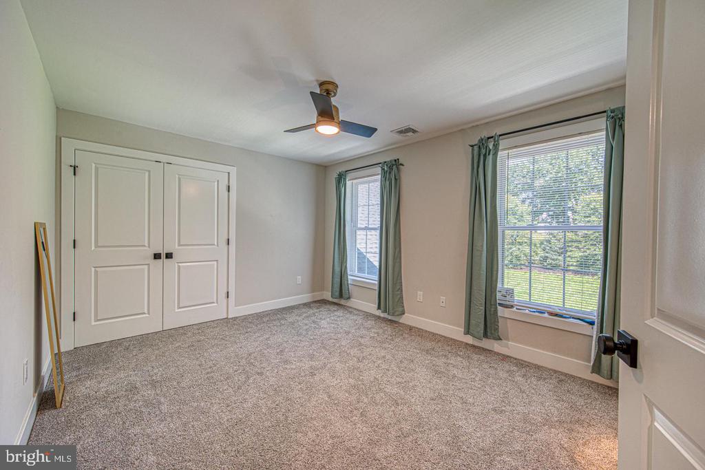 542 SMITHBRIDGE ROAD