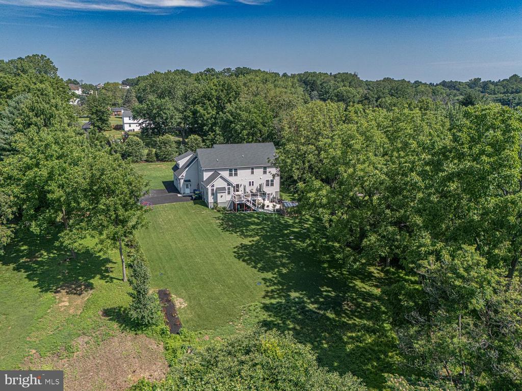 542 SMITHBRIDGE ROAD