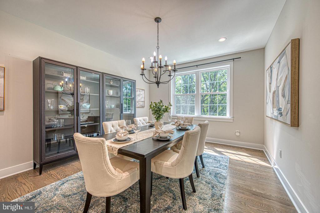 542 SMITHBRIDGE ROAD