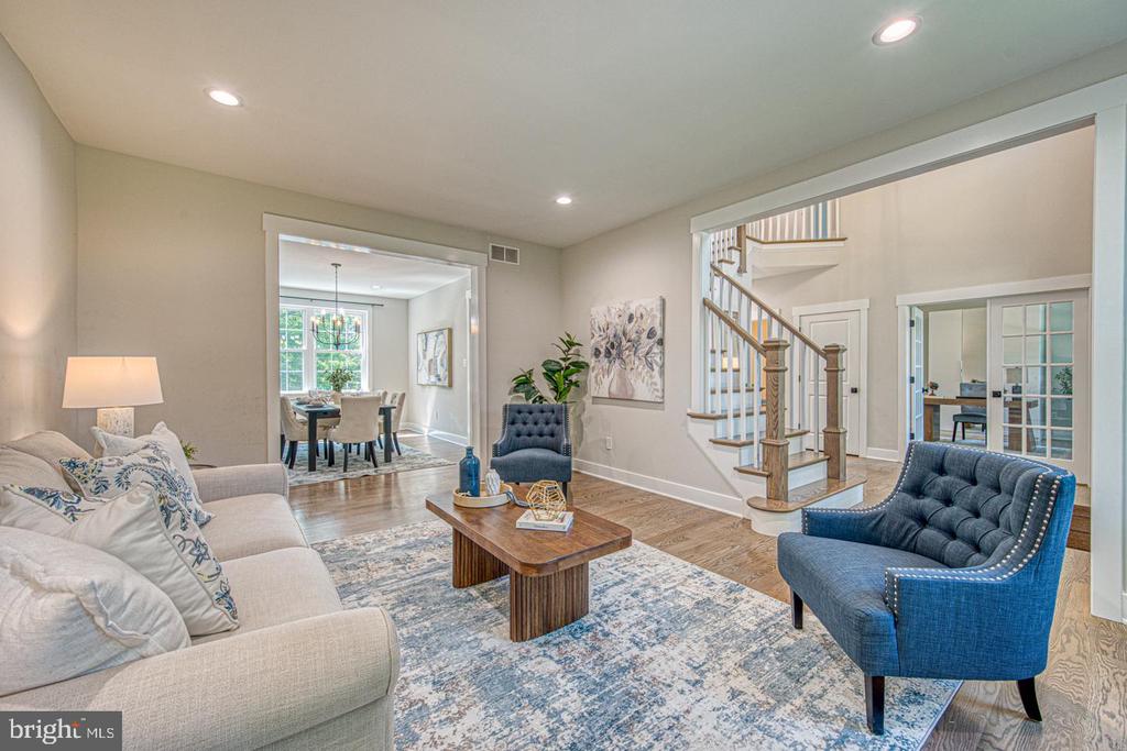 542 SMITHBRIDGE ROAD