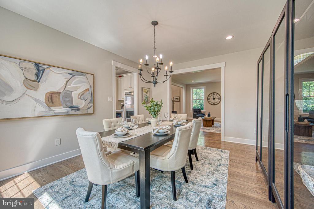 542 SMITHBRIDGE ROAD